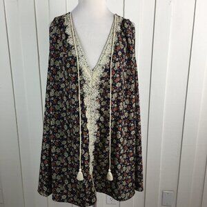POL Sleeveless Tunic Blue Floral Embroidered